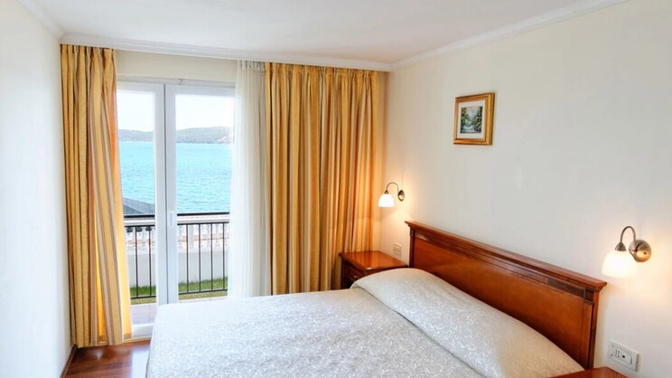 Deluxe Seaview Terrace